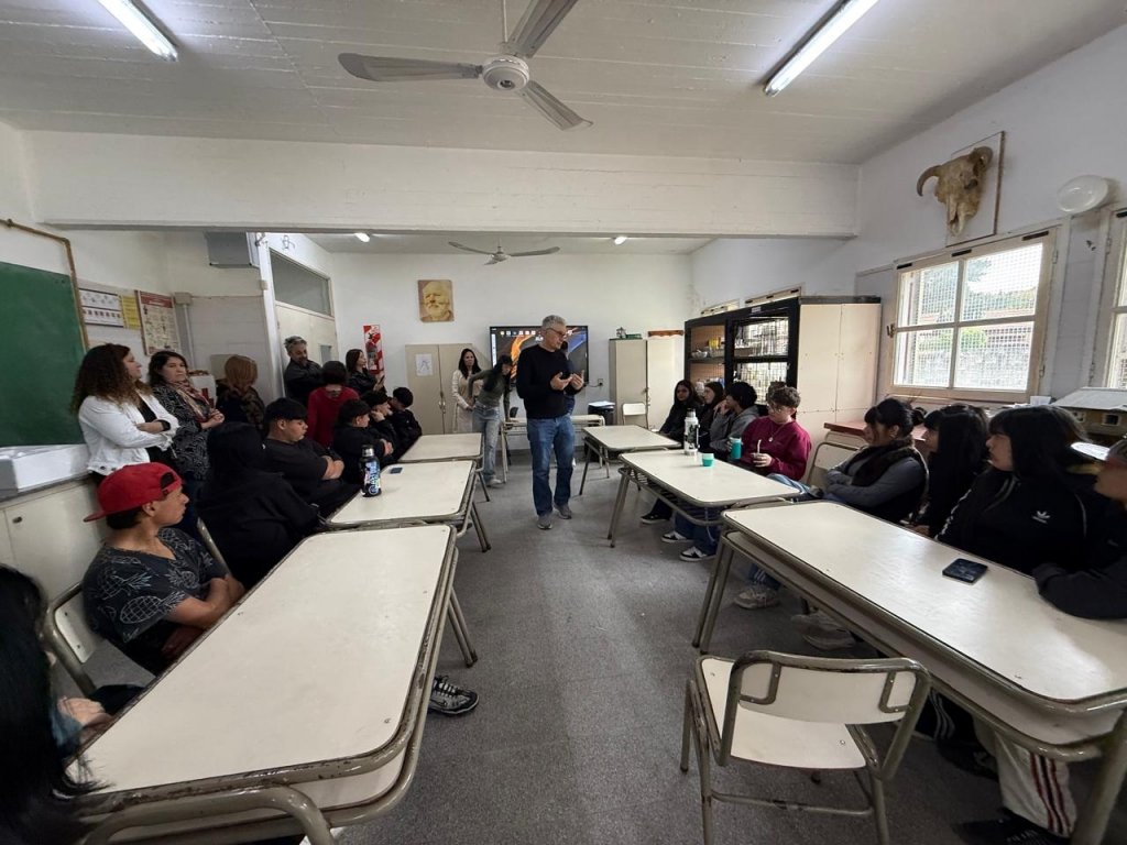 Estudiantes de Villa Gesell participaron de una jornada de prevención sobre apuestas online