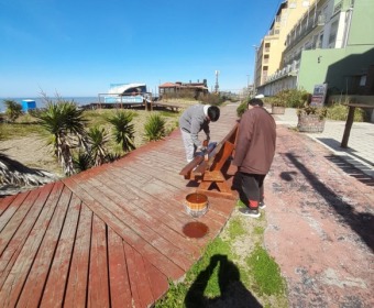 Villa Gesell continúa los arreglos en la rambla costanera